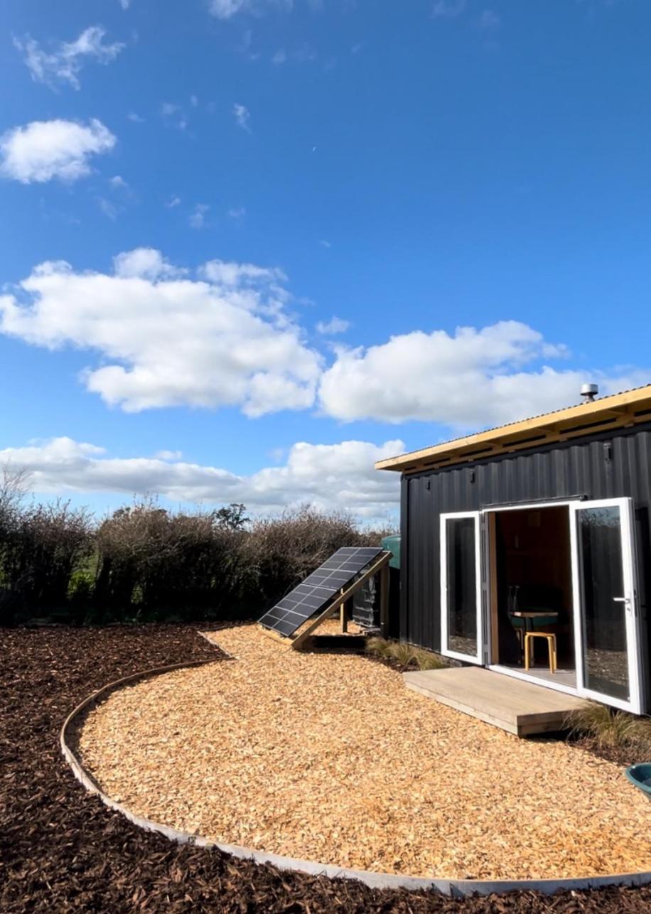 Cosy Tiny Container Cabin Carterton Bagian luar foto
